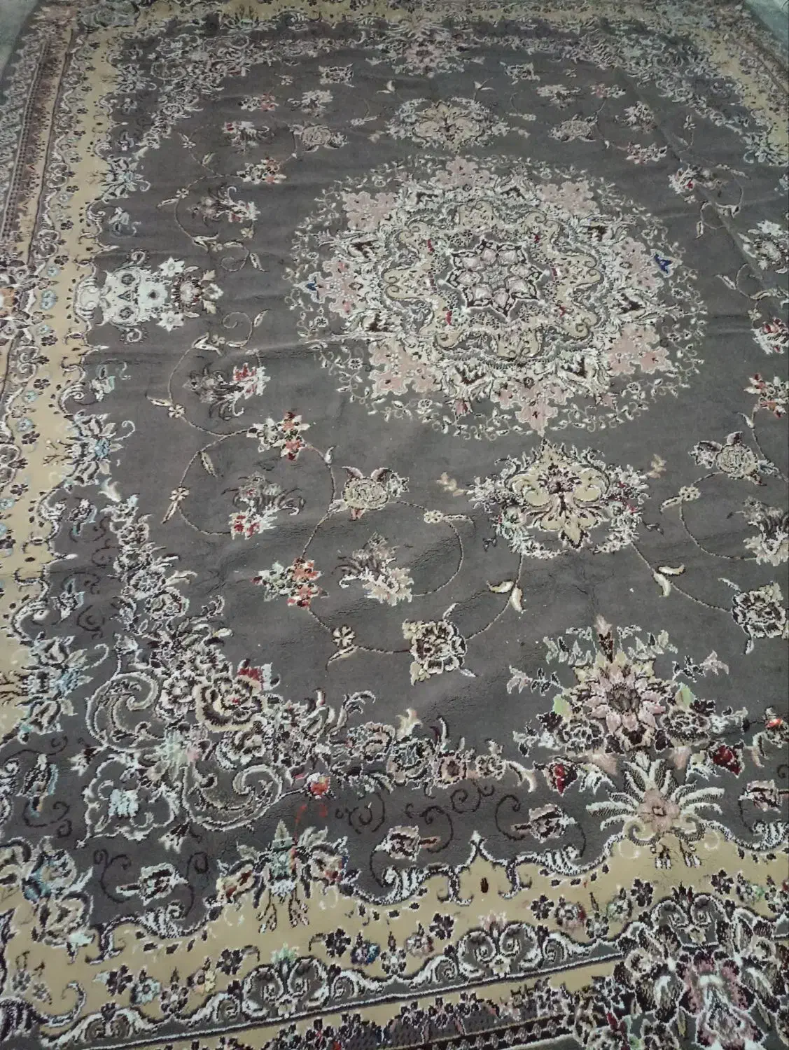 دو عدد فرش ماشینی|فرش|سرپل ذهاب, |دیوار