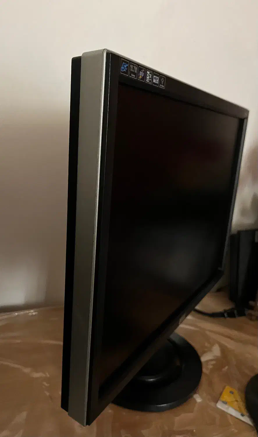 مانیتور AOC اینچ22 LCDمدل203VW+کاملاً سالم و تمیز|قطعات و لوازم جانبی رایانه|گنبد کاووس, |دیوار