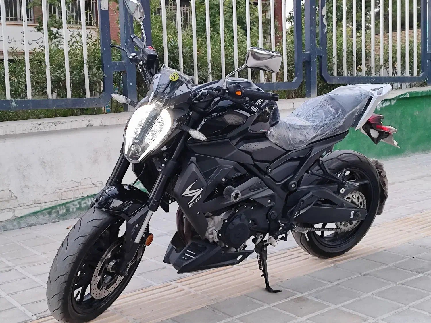 بلنتا۳۰۰درحدخشک|موتورسیکلت|نهاوند, |دیوار