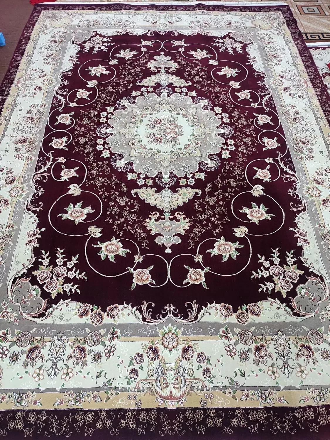 دو عدد فرش 9متری|فرش|بهارستان, |دیوار