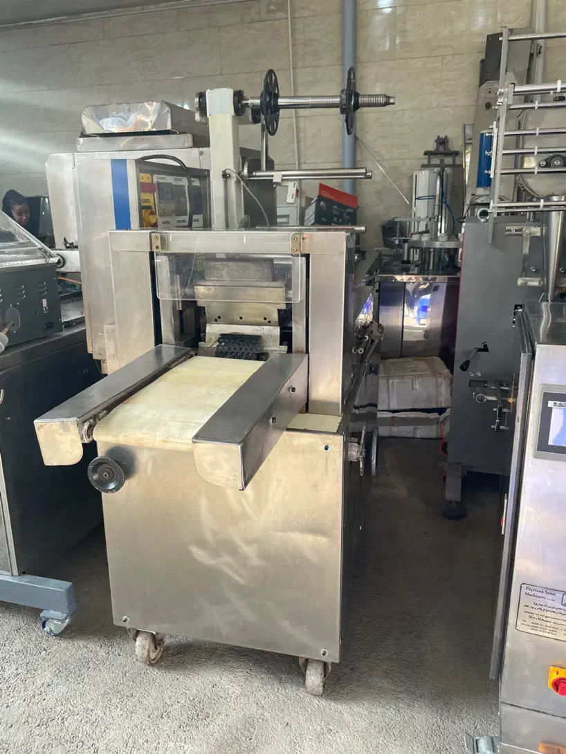 دستگاه بسته بندی پیلوپک عدیلی ۲ موتور|ماشین‌آلات صنعتی|شهریار, شهریار|دیوار