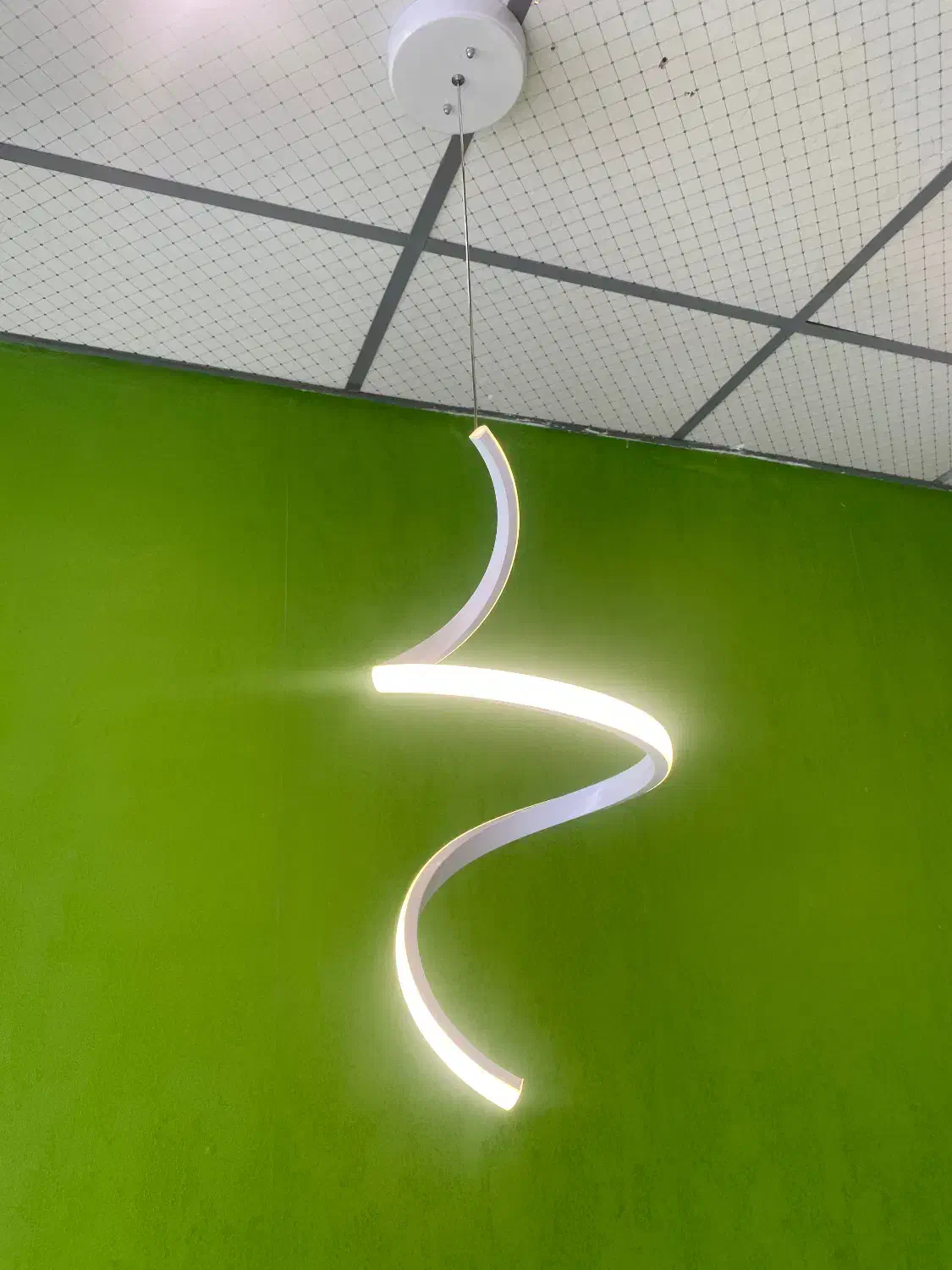 فروش ۴ عدد لوستر اویزی و ۱ عدد خطی|لوستر و چراغ آویز|اهواز, کوی ملی راه|دیوار