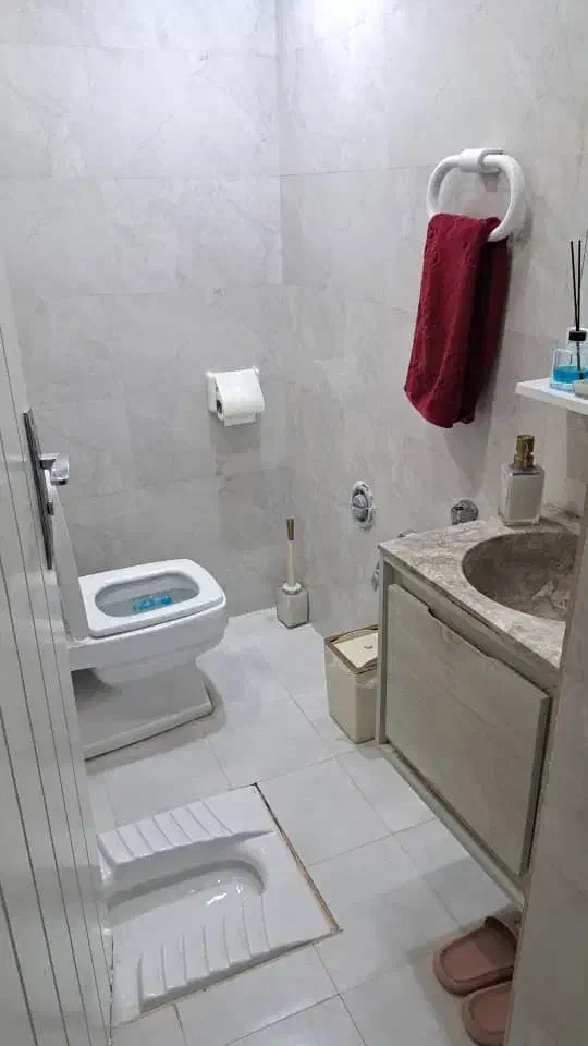 تهرانپارس غرب باقری قزاقی 96متر 2خوابه 2ساله لوکس