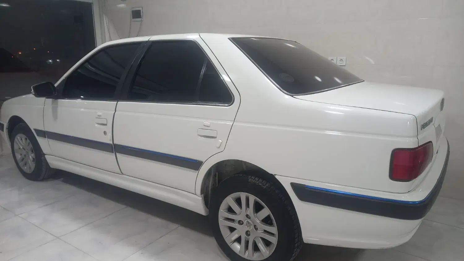 پارس نیمه سفارشی ۴۰۲ گاز سیمی|خودرو سواری و وانت|بندرعباس, |دیوار