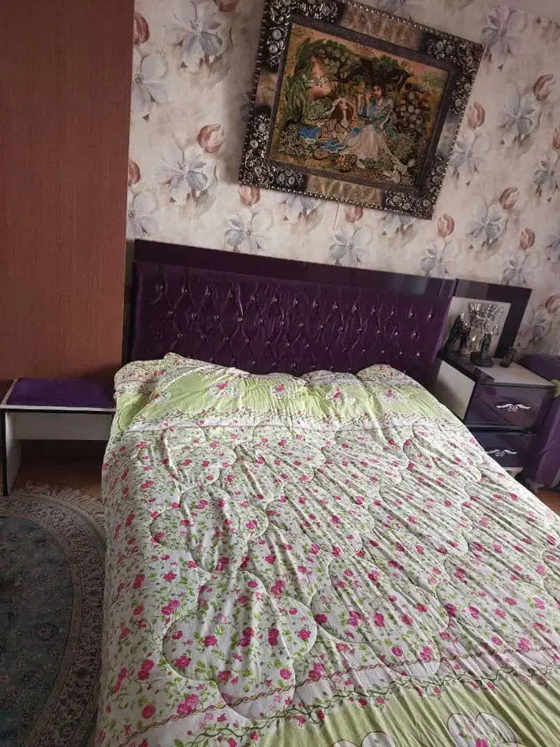 تخت دونفره|تخت و سرویس خواب|بومهن, |دیوار