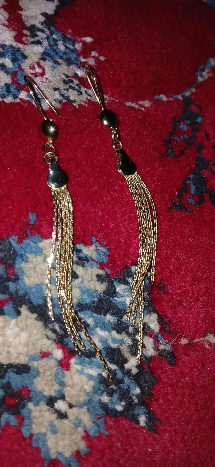 بدل گوشواره|بدلیجات|گنبد کاووس, |دیوار