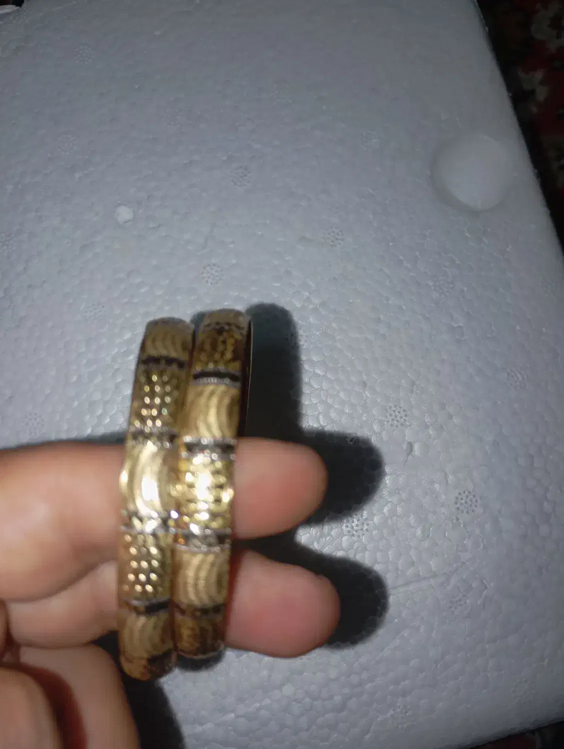 النگو|جواهرات|آغاجاری, |دیوار