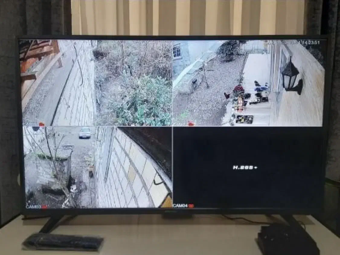 دوربین مداربسته زیر قیمت بازار|دوربین مداربسته|بم, |دیوار