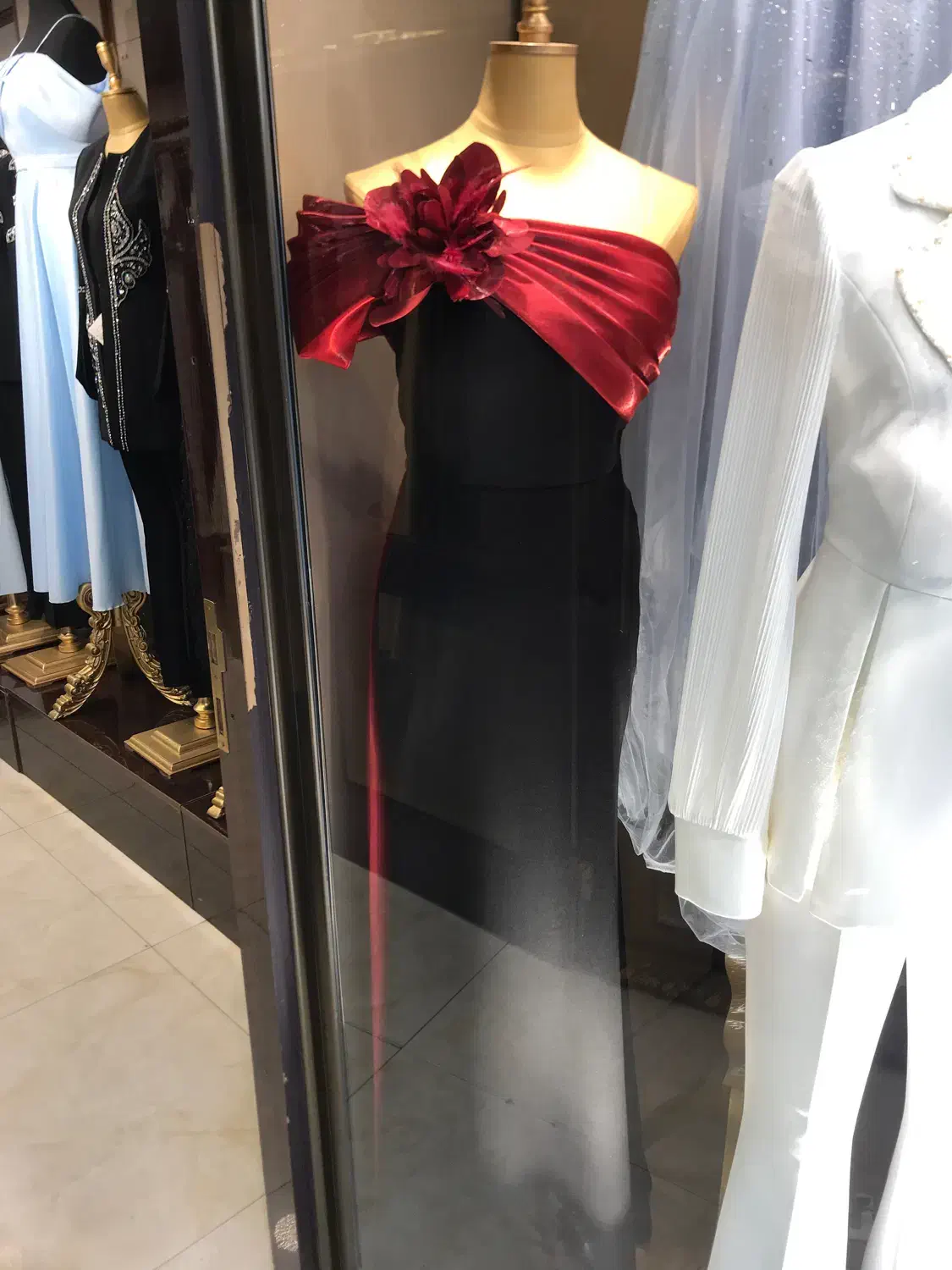 لباس مجلسی|لباس|تهران, لاله زار|دیوار