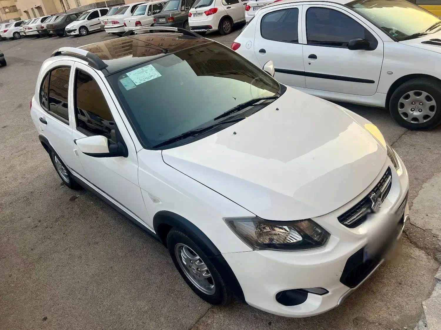 فروش کوییک آر سفید مشکی رینگ اسپورت|خودرو سواری و وانت|یاسوج, |دیوار