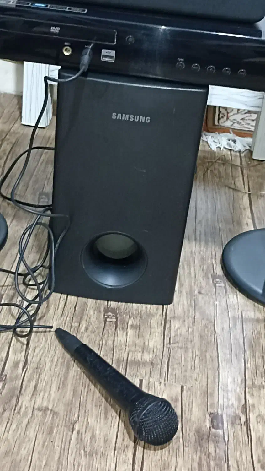 سینما خانواده سامسونگ و میز تلویزیون ام دی اف|سیستم صوتی خانگی|تهران, آهنگران (سراسیاب دولاب)|دیوار