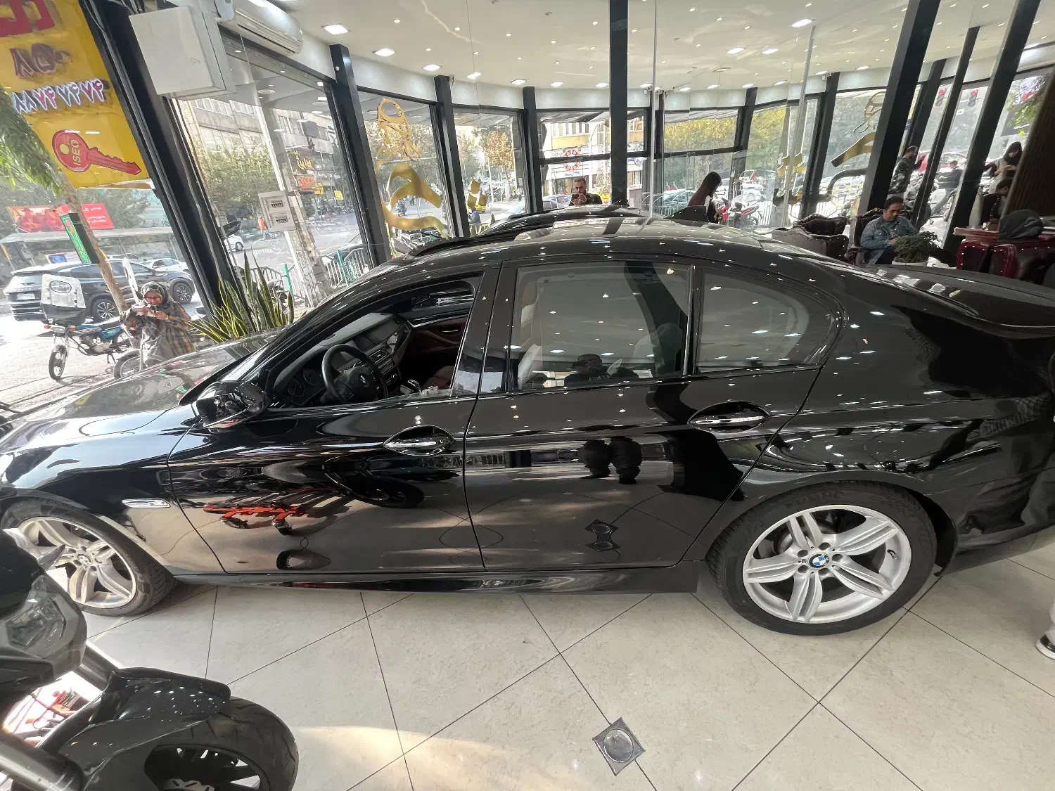 Bmw 528|خودرو سواری و وانت|تهران, عباسآباد|دیوار