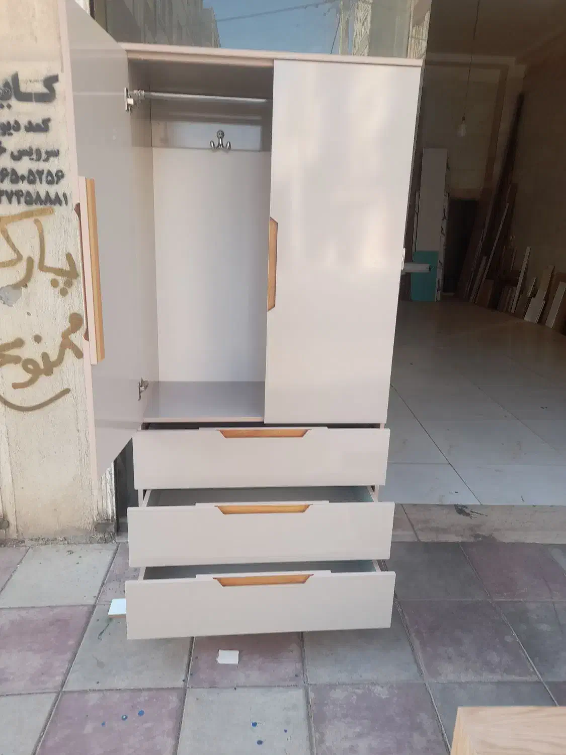 کمد|جاکفشی، کمد، دراور|رباطکریم, رباطکریم|دیوار