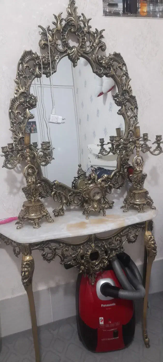 آینه وشمعدان|کلکسیون اشیاء عتیقه|سبزوار, طبرسی (جعفرآباد)|دیوار