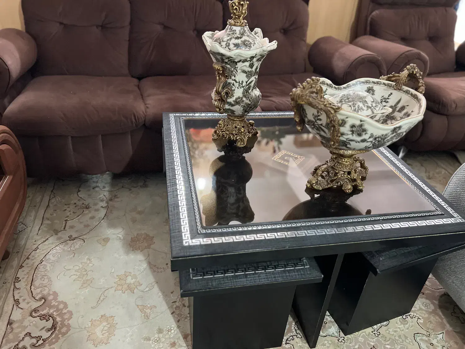 مبل هفت نفره با میز وسط چهار تیکه|مبلمان خانگی و میز عسلی|تنکابن, |دیوار