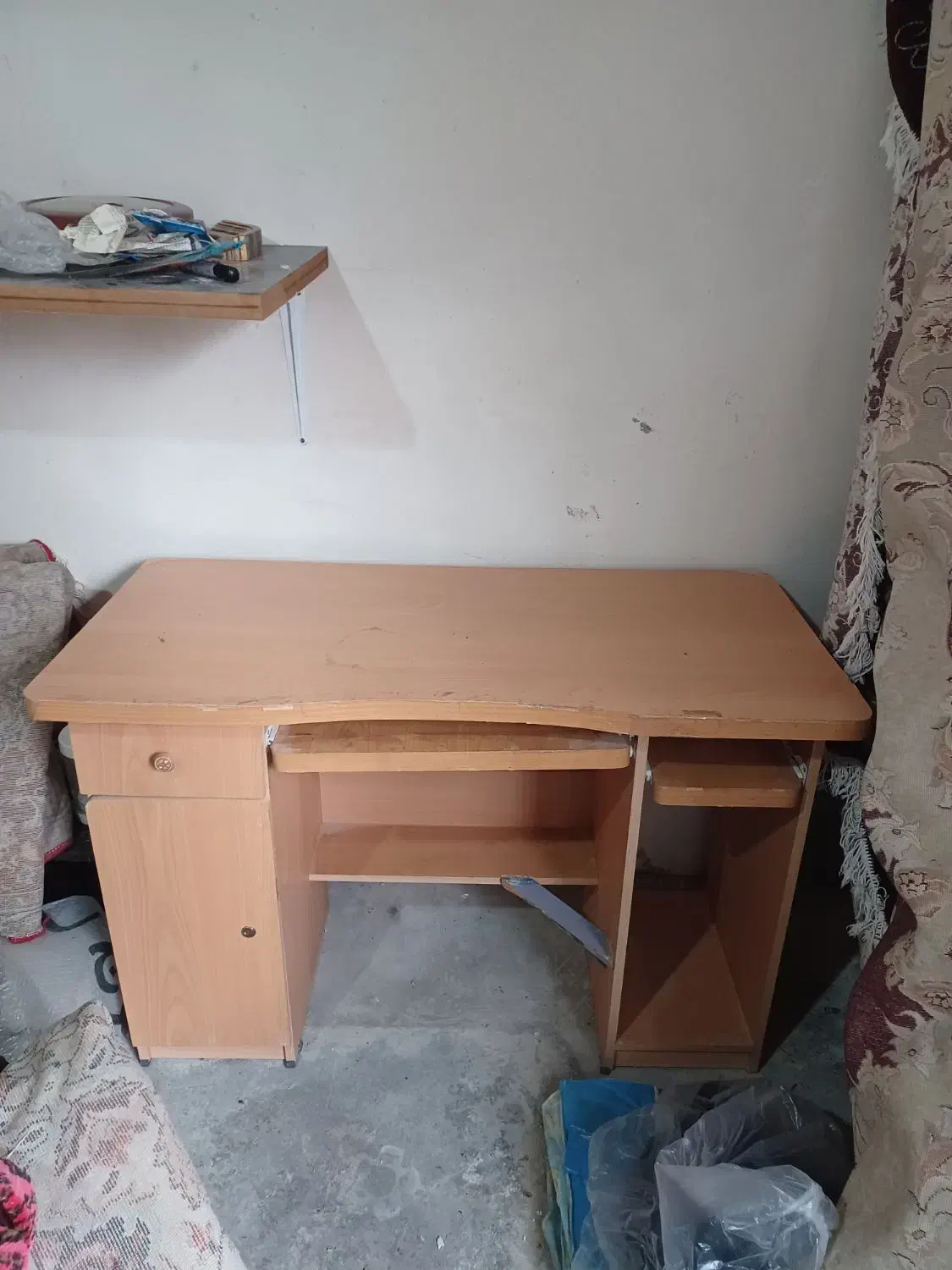 میز تحریر|میز تحریر و کامپیوتر|نهاوند, |دیوار