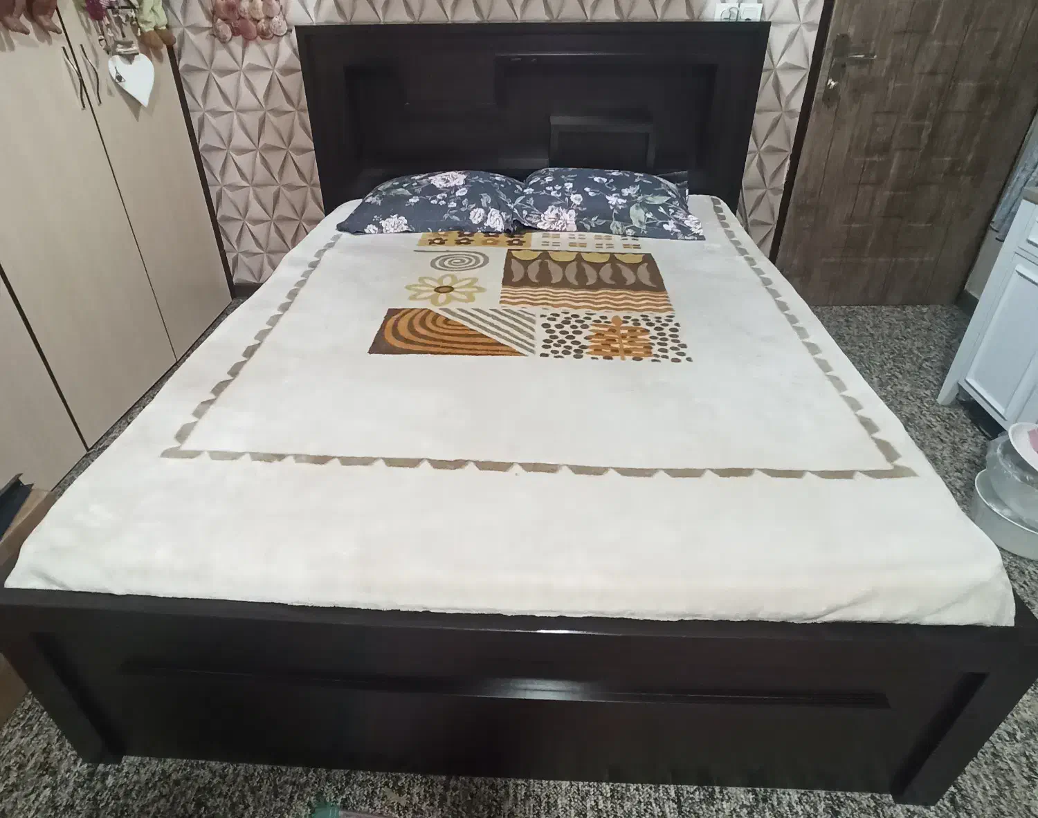 تخت دو نفره|تخت و سرویس خواب|آبادان, |دیوار