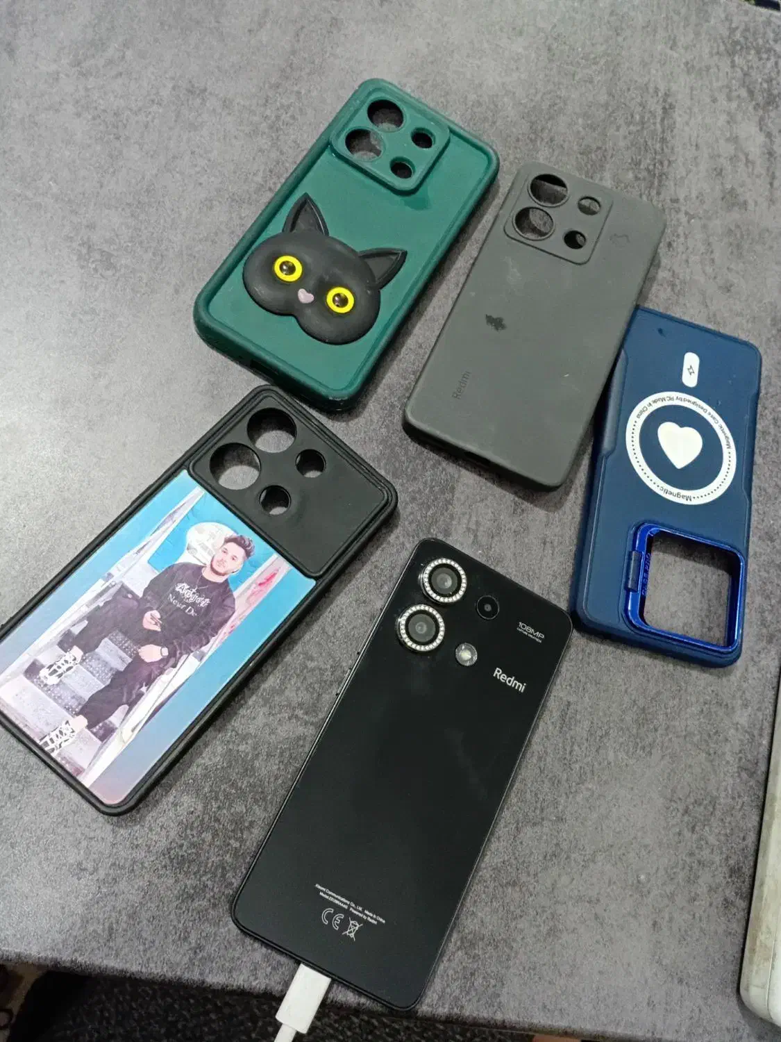 نوت ۱۳|موبایل|کرباسک, |دیوار