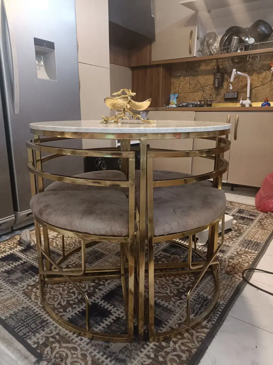 ناهارخوری کم جا 4نفره فلزی طلایی|میز و صندلی غذاخوری|فردیس, فردیس|دیوار