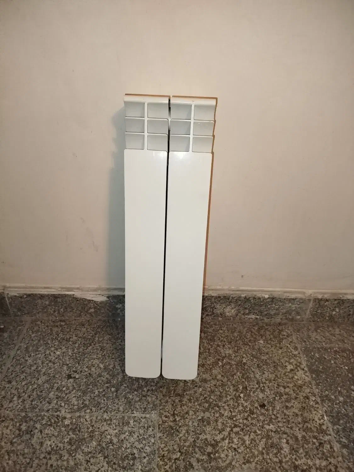 رادیاتور پره ای بوتان|آبگرمکن، پکیج، شوفاژ|تبریز, |دیوار