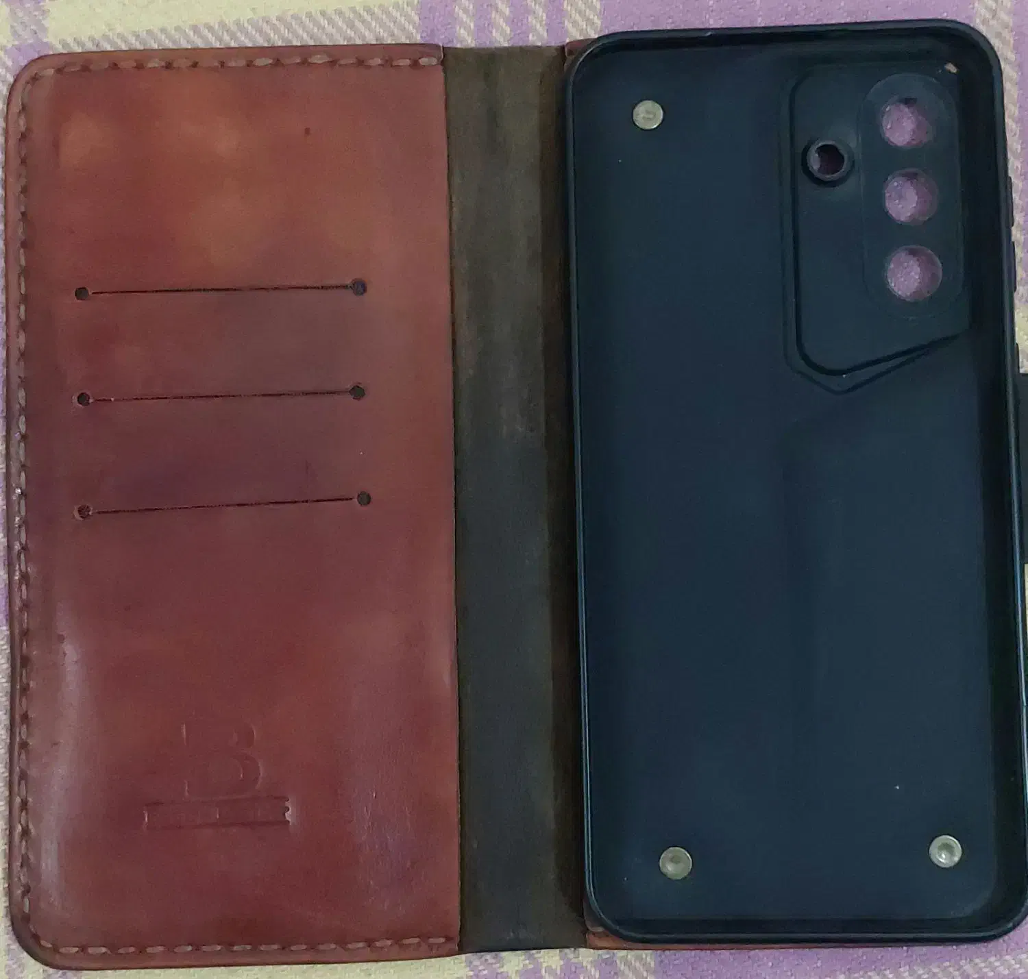 کیف چرم دست دوزاصلی گوشیa56|لوازم جانبی موبایل و تبلت|پارس‌آباد, |دیوار