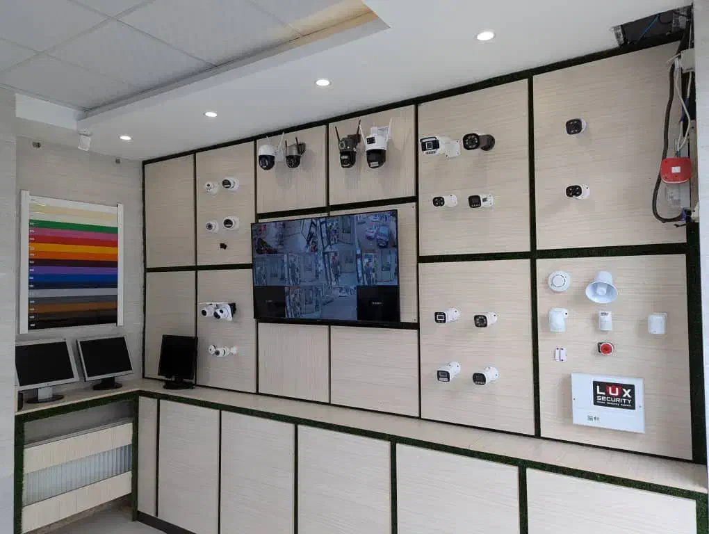 سیستم مدرن دوربین با تحویل درب منزل|دوربین مداربسته|لاهیجان, انقلاب|دیوار