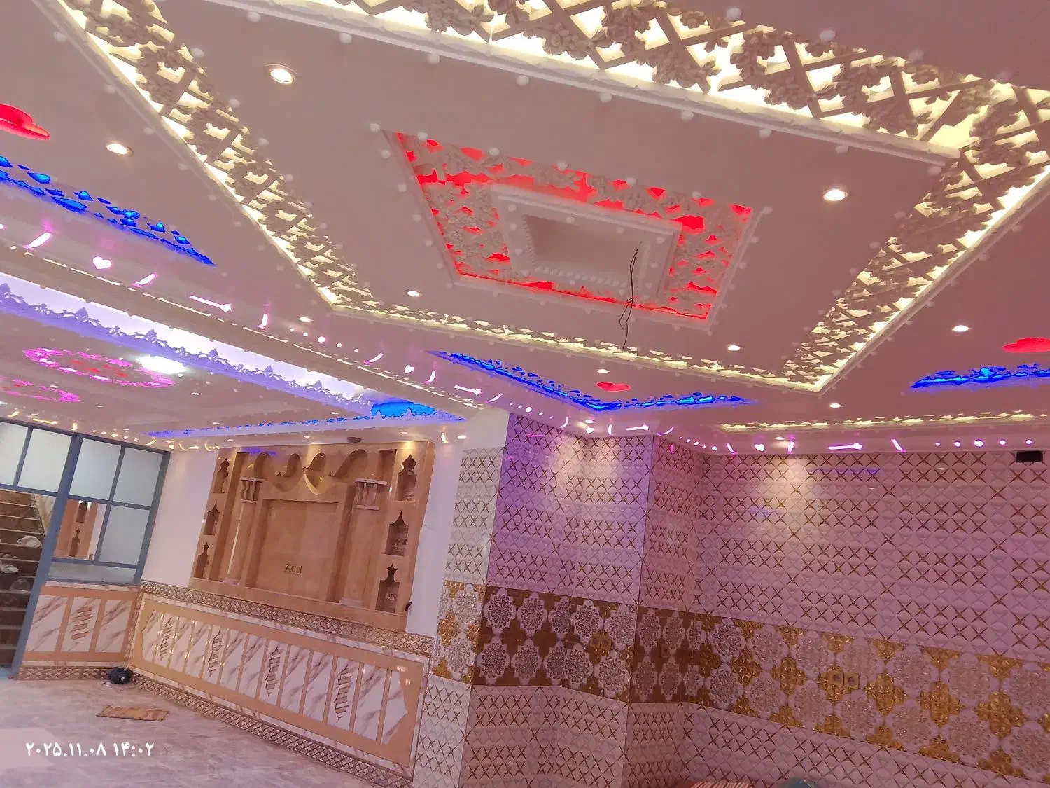 برق کارساختمان|خدمات پیشه و مهارت|خاش, |دیوار