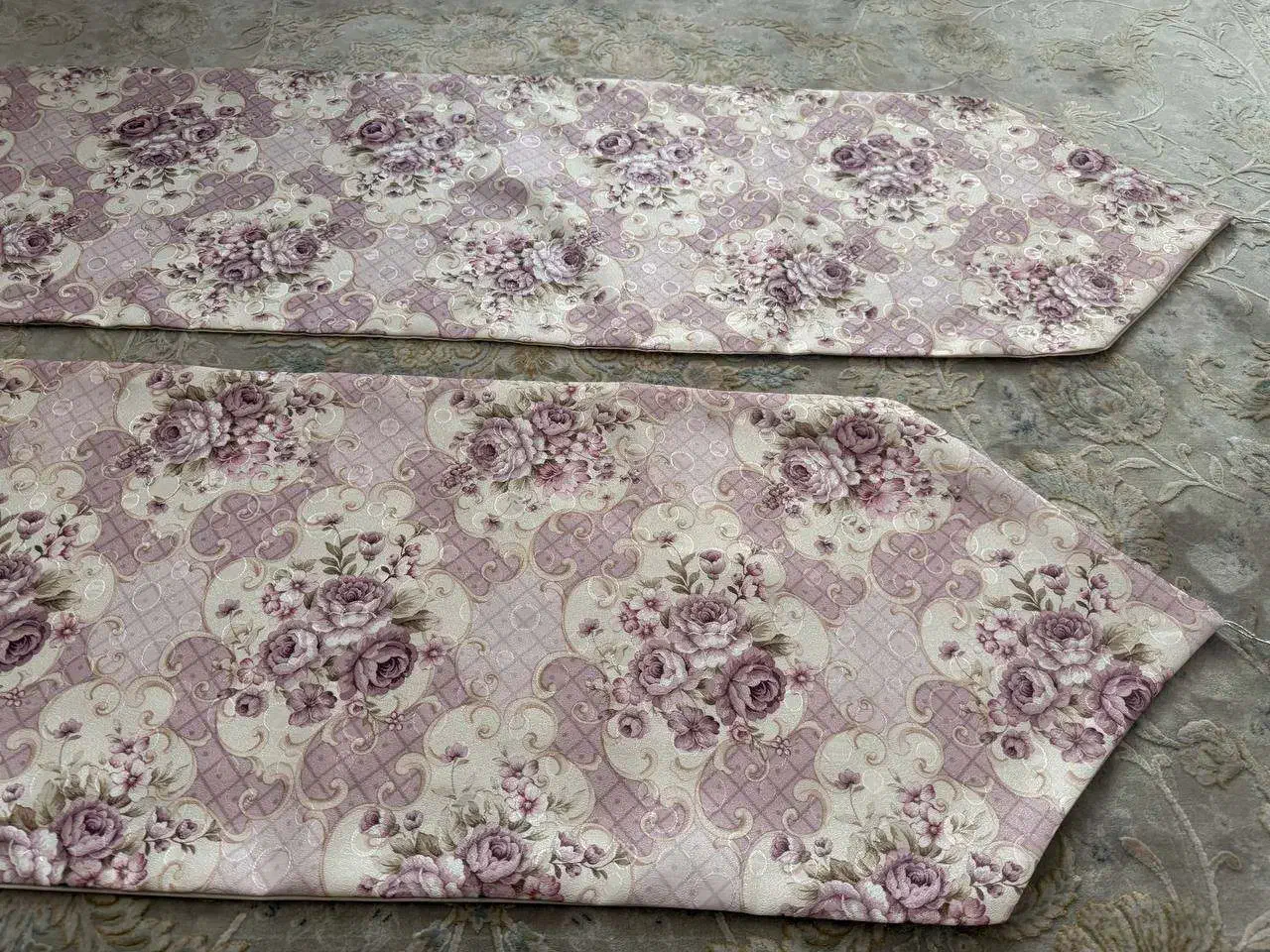 رانر رومیزی.|پرده، رانر، رومیزی|پردیس, فاز ۳|دیوار