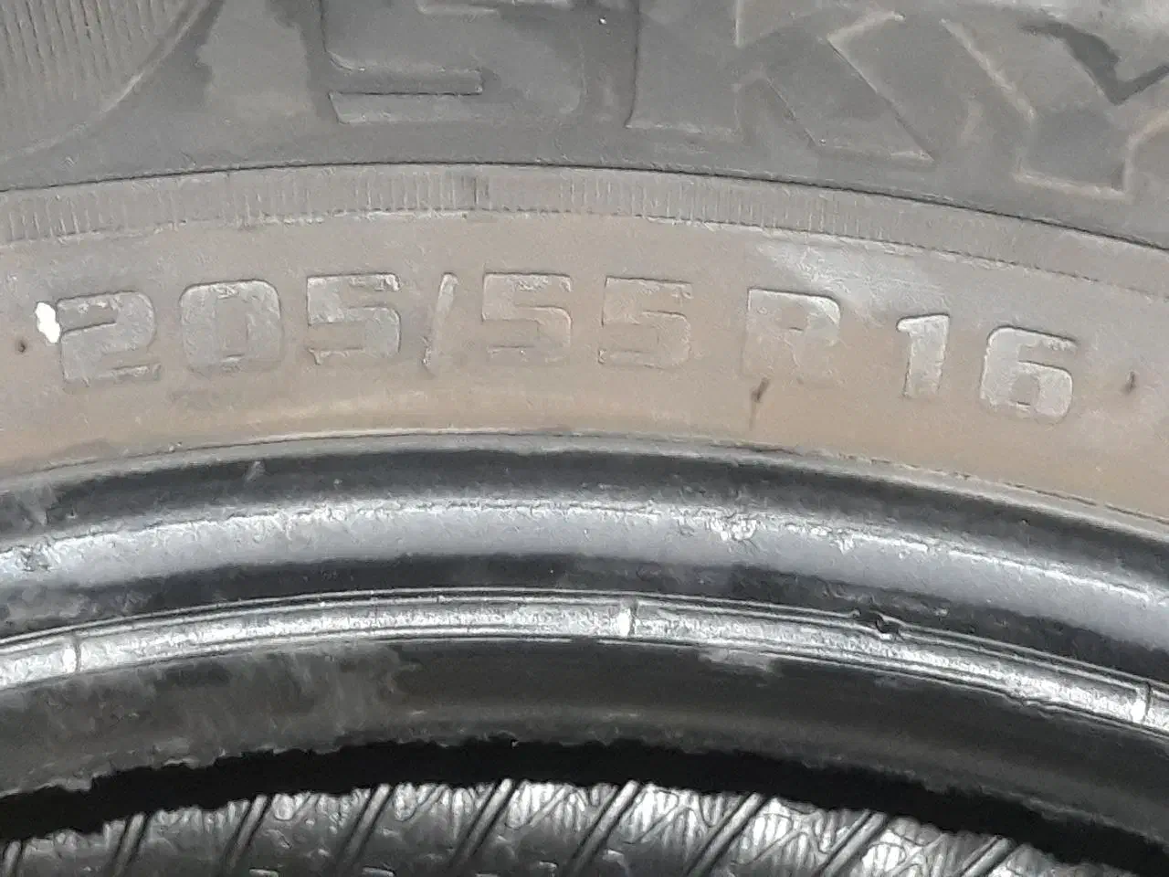 ۳ عدد لاستیک ۲۰۵ . ۱۶. ۵۵ یزد تایر|قطعات یدکی و لوازم جانبی|ری, دیلمان|دیوار