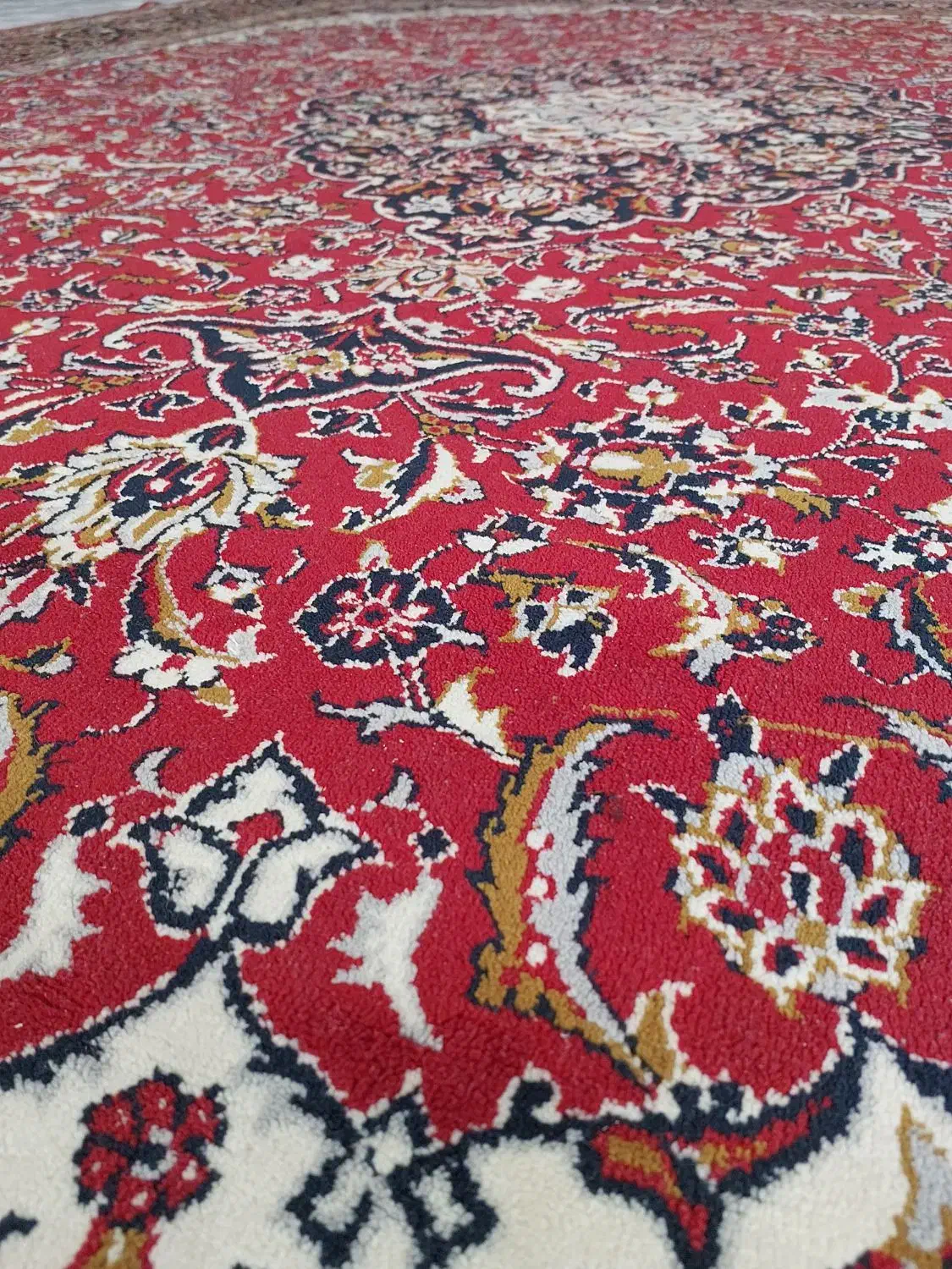 فرش ۱۲ متری|فرش|شاهینشهر, عطار|دیوار