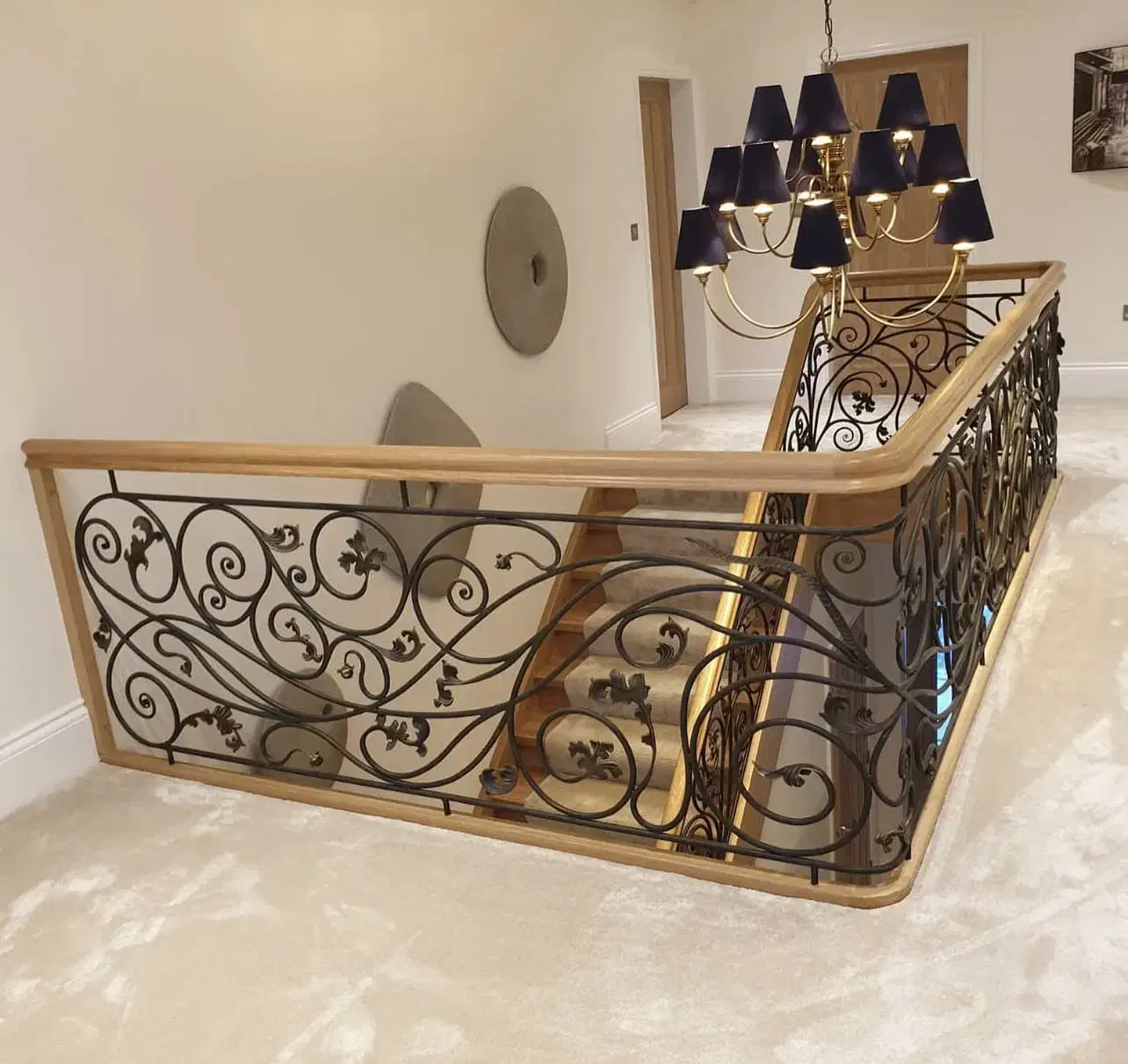 کارگاه ونمایشگاه پله چوبی نرده چوبی وچوبفلز کفپله|خدمات پیشه و مهارت|شیراز, تاچارا|دیوار