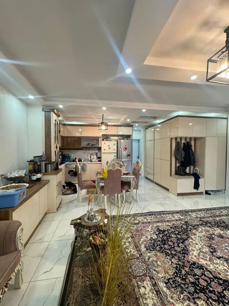 واحد ۹۵ متری|فروش آپارتمان|فومن, |دیوار