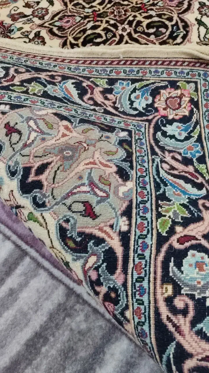 فرش دست بافت ذرع نیم|فرش|اسلام‌شهر, شهرک سعیدیه|دیوار