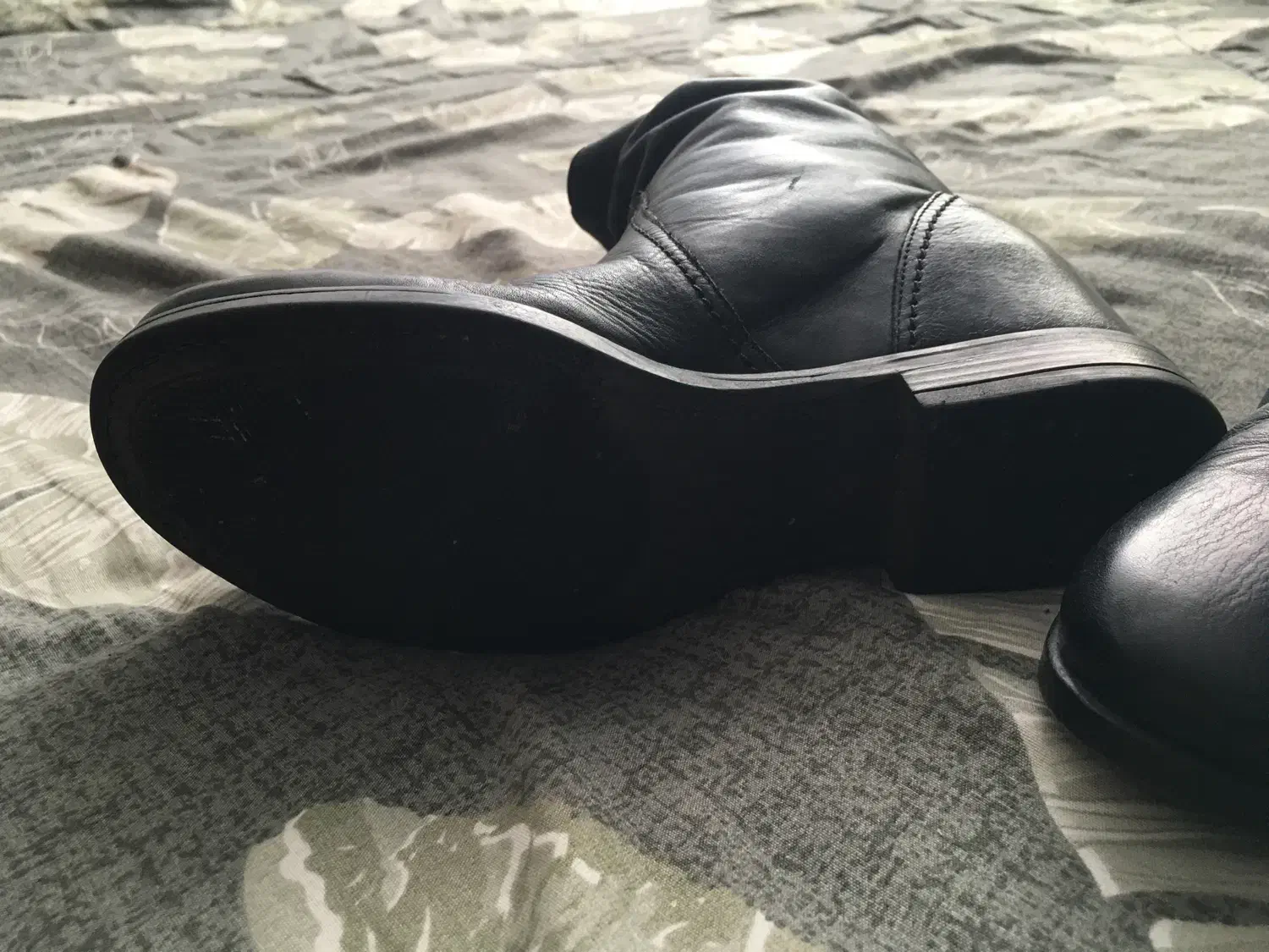 نیم بوت چرم طبیعی سایز ۳۹تمیز|کیف، کفش، کمربند|نیشابور, هفده شهریور|دیوار