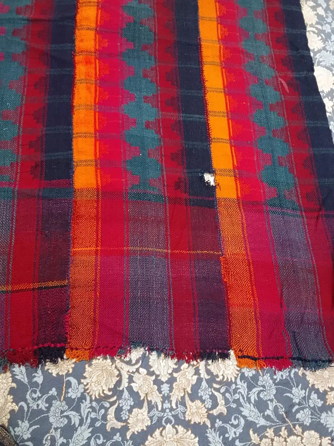 دوجفت حاجیم درحدنو|فرش|ایلام, |دیوار