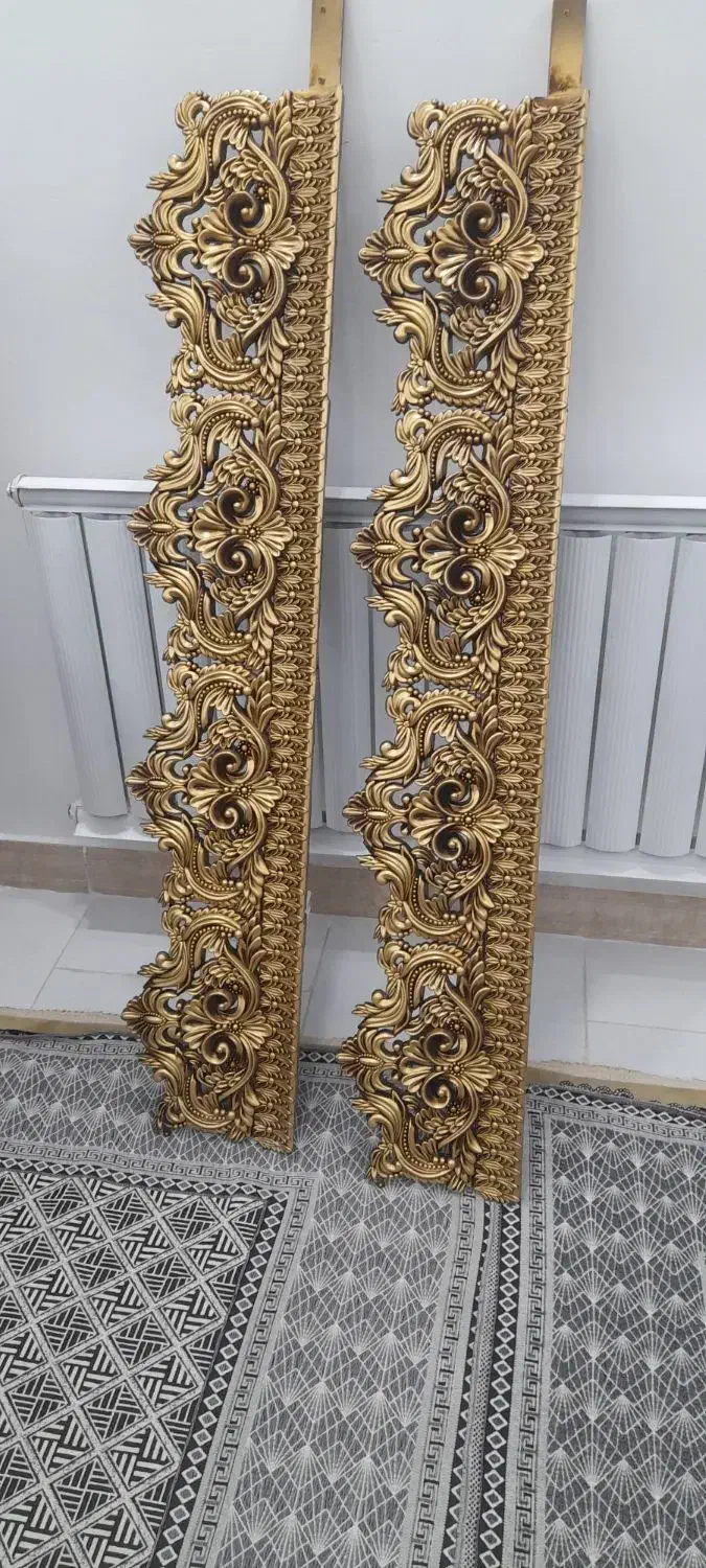 کتیبه|پرده، رانر، رومیزی|میانه, |دیوار