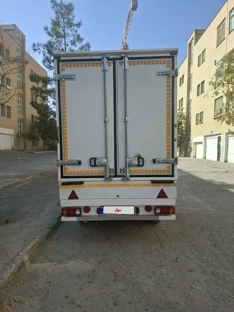 نیسان یخچالدار سفید تمیز|خودرو سواری و وانت|مشهد, پادگان شهید برونسی|دیوار