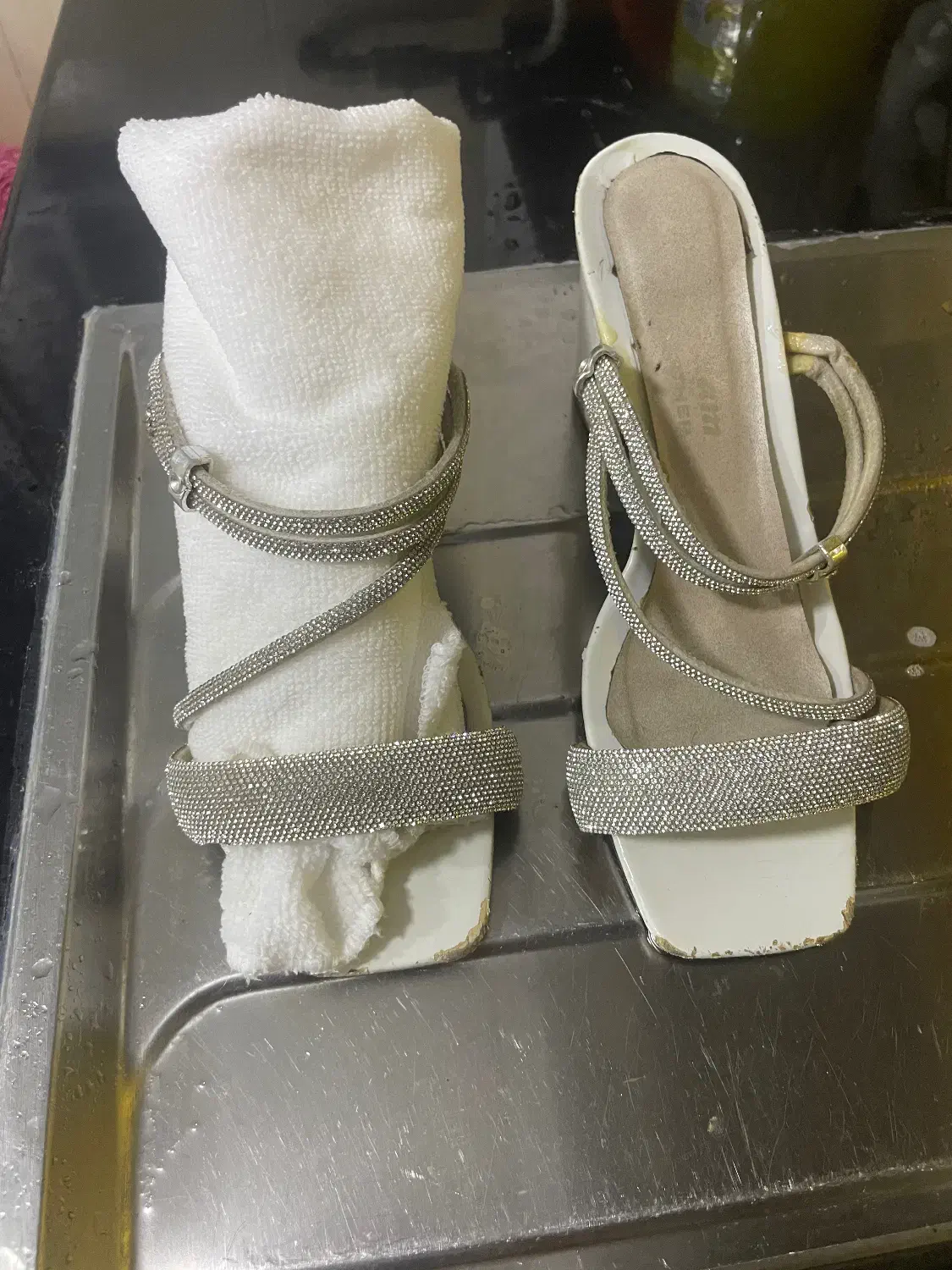 کفش مجلسی نو اولی۴۵۰دومی یکبار پوشیدم ۱۷۰۰|کیف، کفش، کمربند|جوانرود, |دیوار