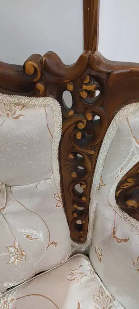 سرویس مبل و ناهار خوری چوب گردو بسیار تمیز و محکم|مبلمان خانگی و میز عسلی|تهران, سازمان برنامه شمالی|دیوار