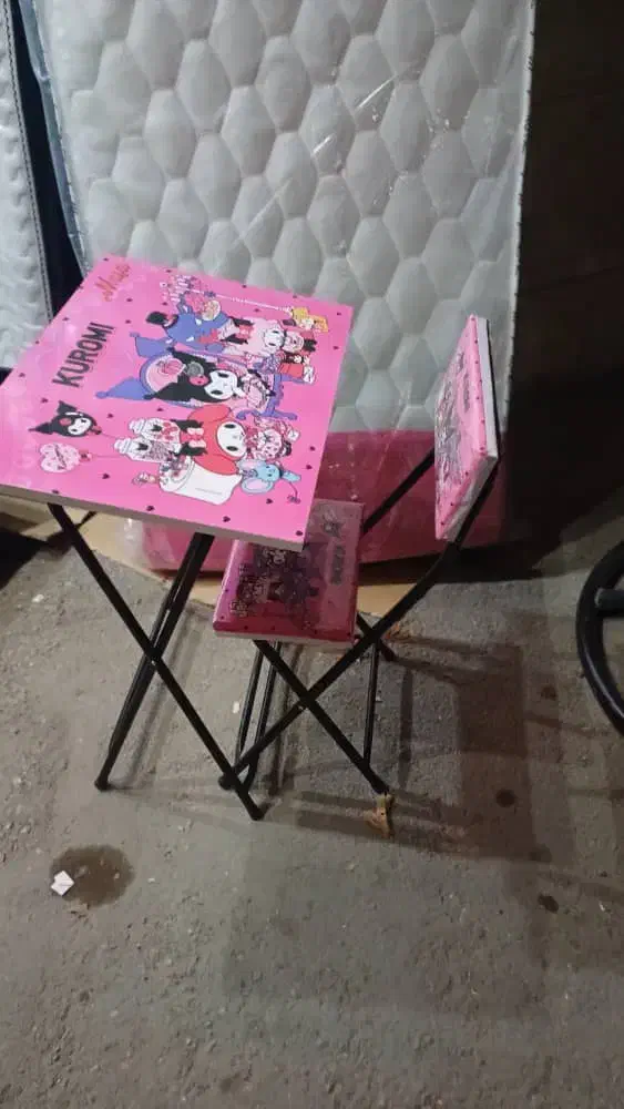 عروسکی میز تحریر صورتی|میز تحریر و کامپیوتر|خرم‌آباد, |دیوار