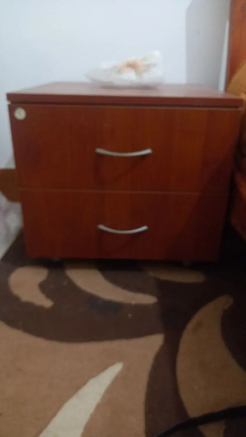 سرویس خواب دو نفره|تخت و سرویس خواب|بروجرد, |دیوار