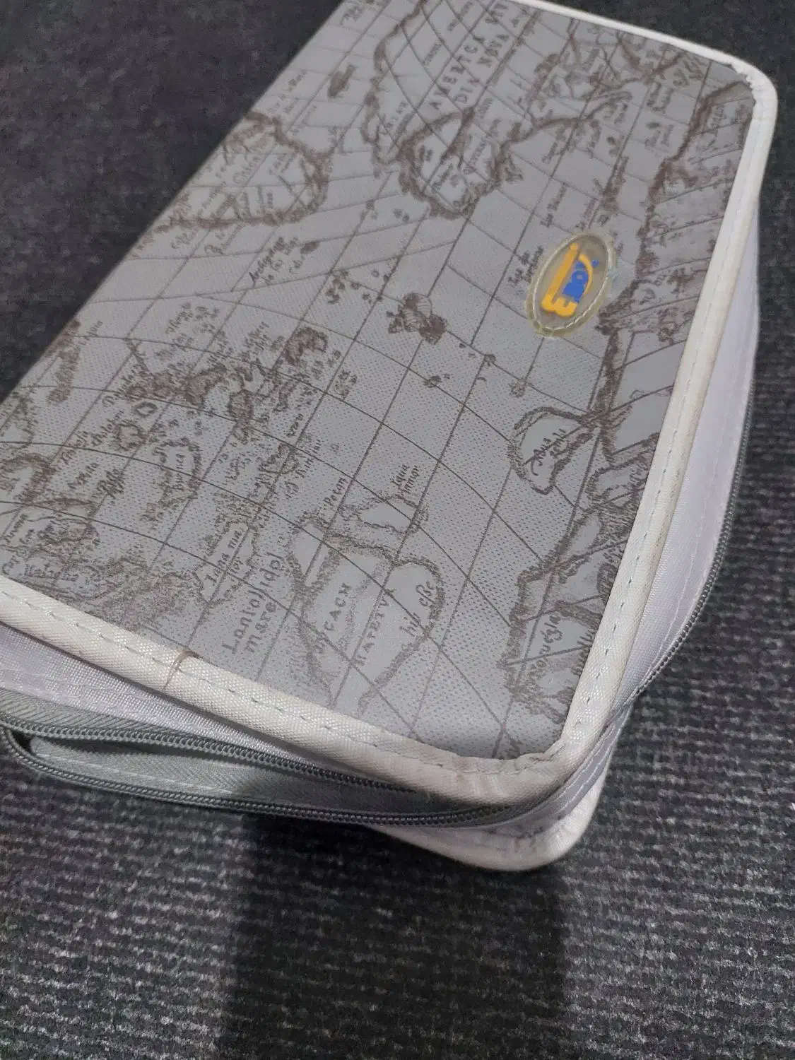 جا سی دی|فیلم و موسیقی|قم, نیروگاه|دیوار