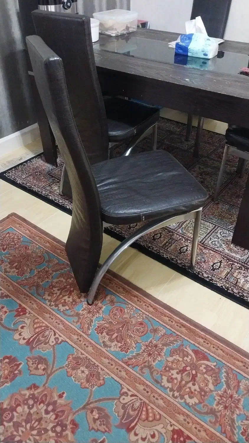 میز ناهارخوری|میز و صندلی غذاخوری|بندر انزلی, معلم|دیوار