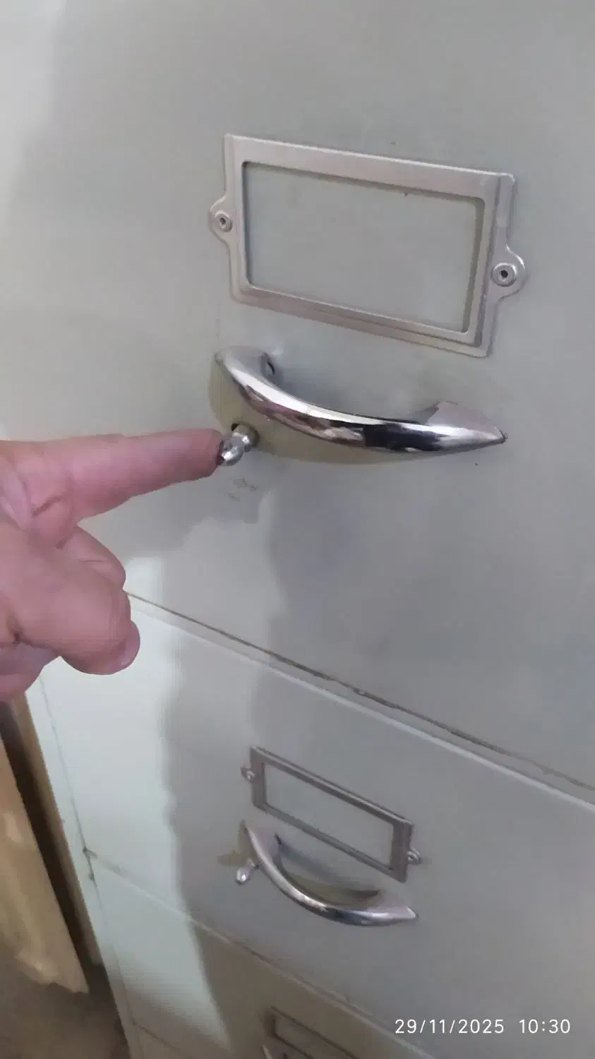 فایل فلزی قفل دار|دفتر کار|کهریزک, |دیوار