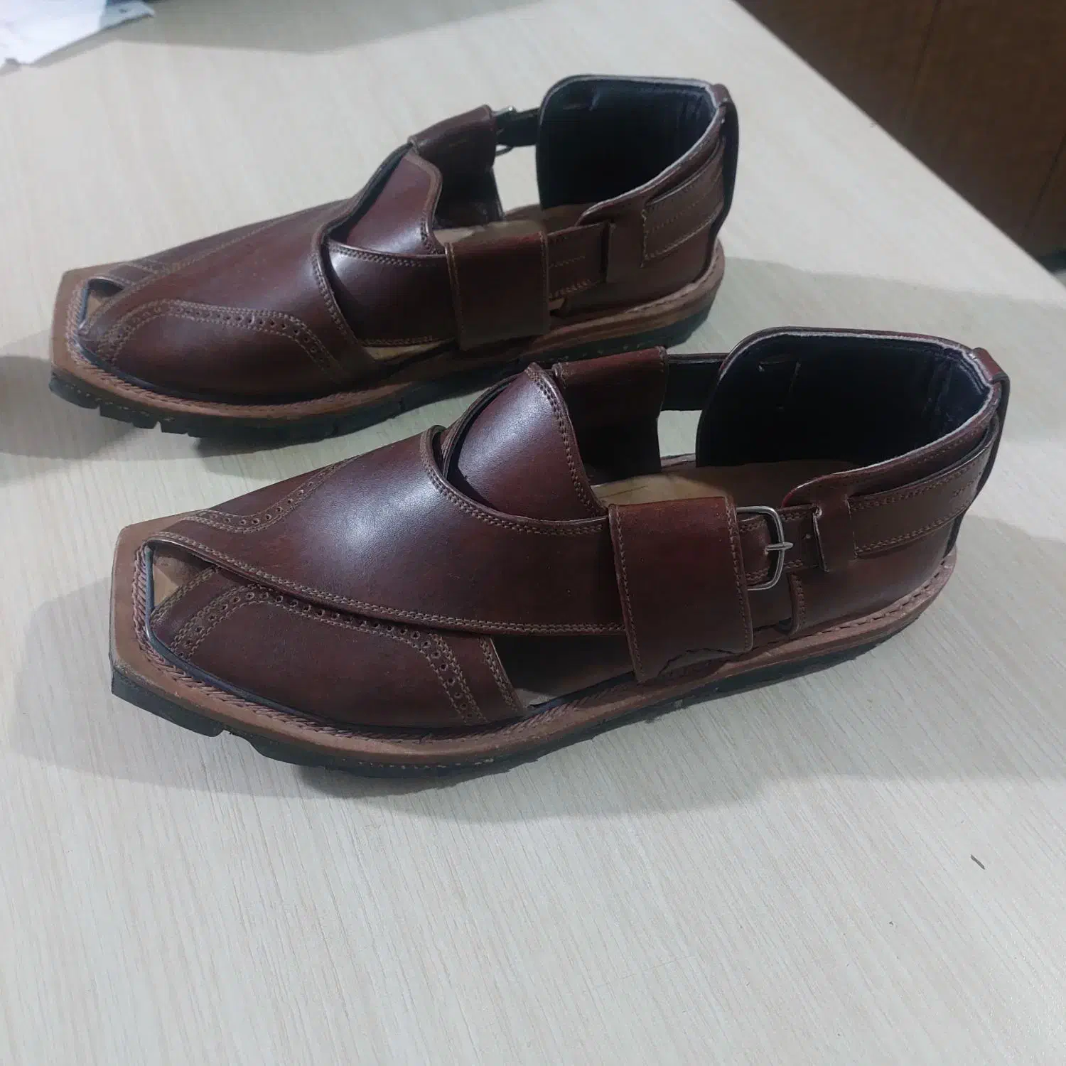 صندل چرم|کیف، کفش، کمربند|زاهدان, |دیوار