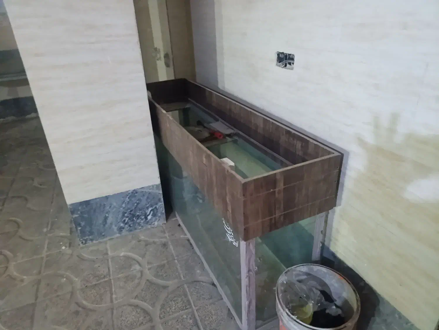 اکواریوم|ماهی|فولادشهر, مسکن مهر فولادشهر|دیوار