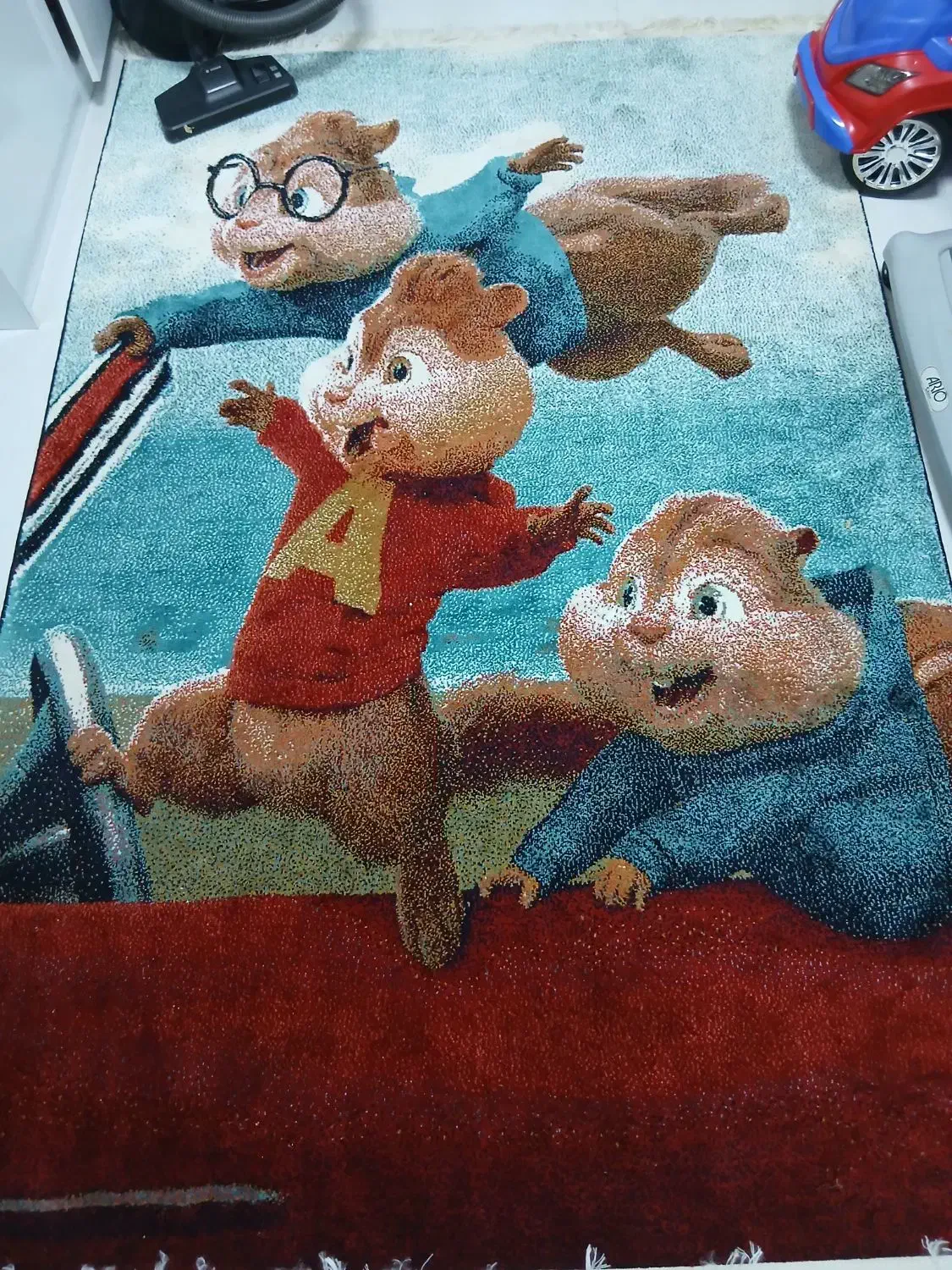 فرش اتاق کودک|فرش|نیشابور, بزرگمهر|دیوار