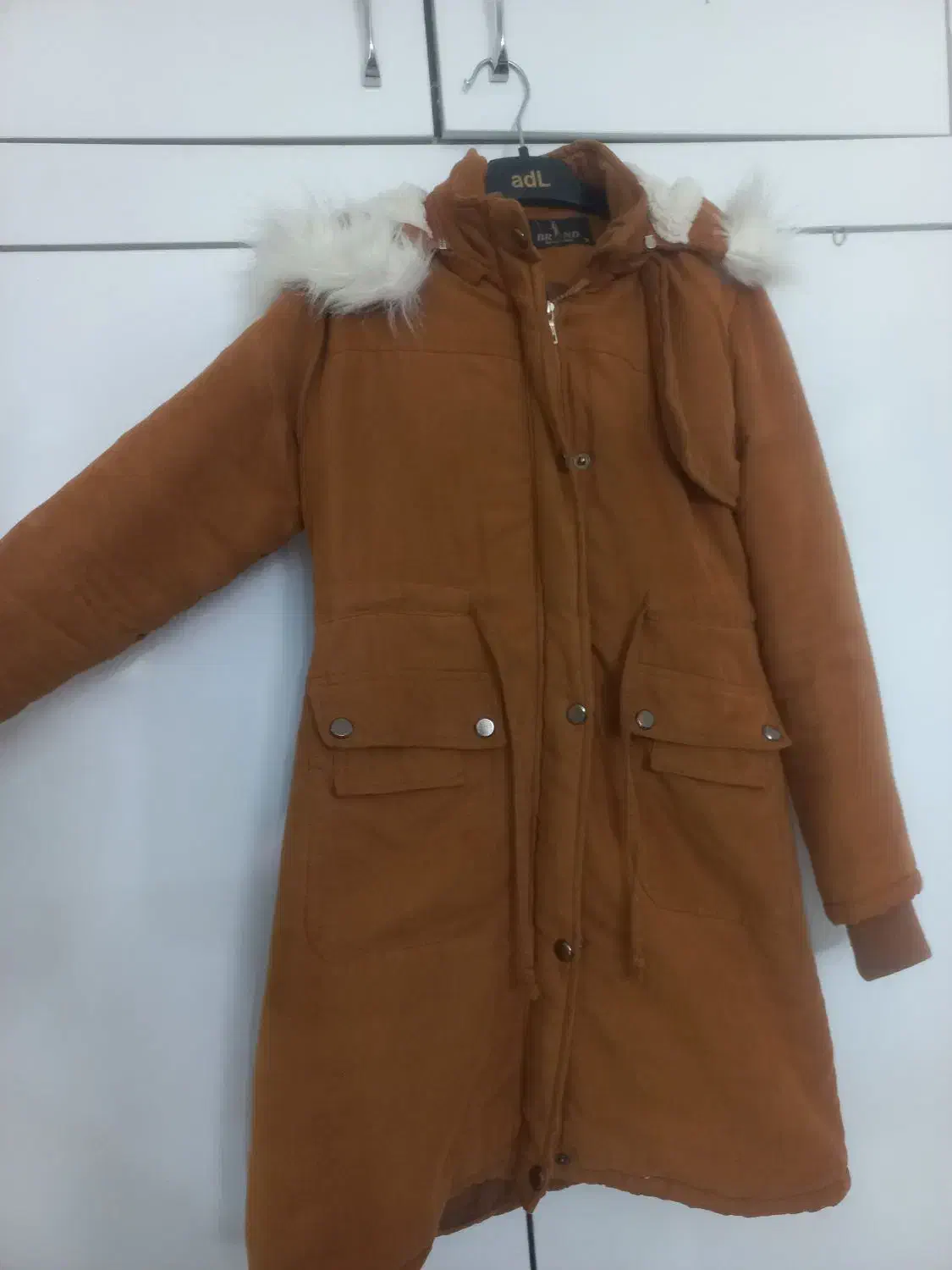 کاپشن|لباس|کاشمر, |دیوار