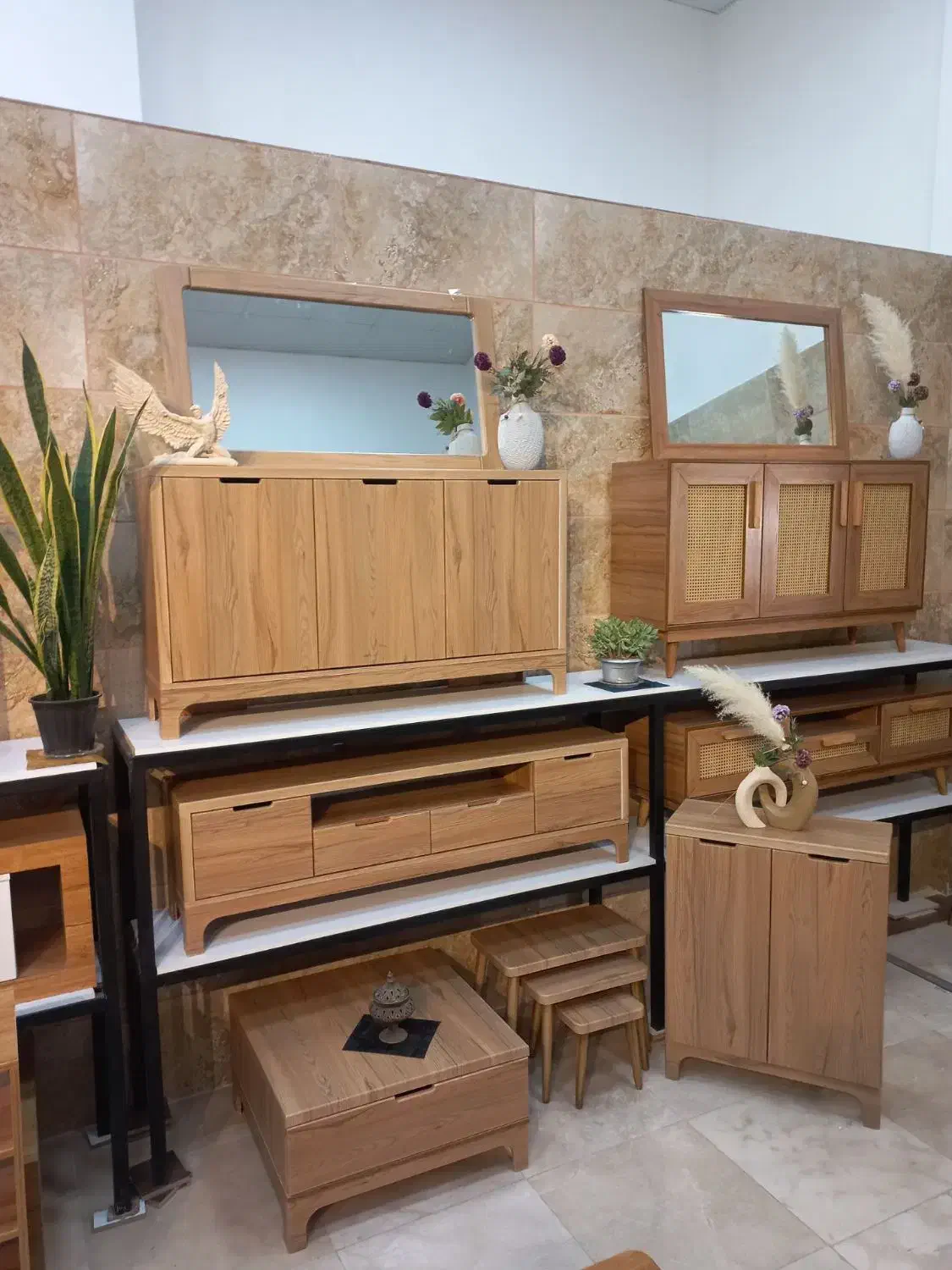 جلومبلی عسلی چوبی و شرکتی|مبلمان خانگی و میز عسلی|فردیس, شهرک شهید حسینی|دیوار