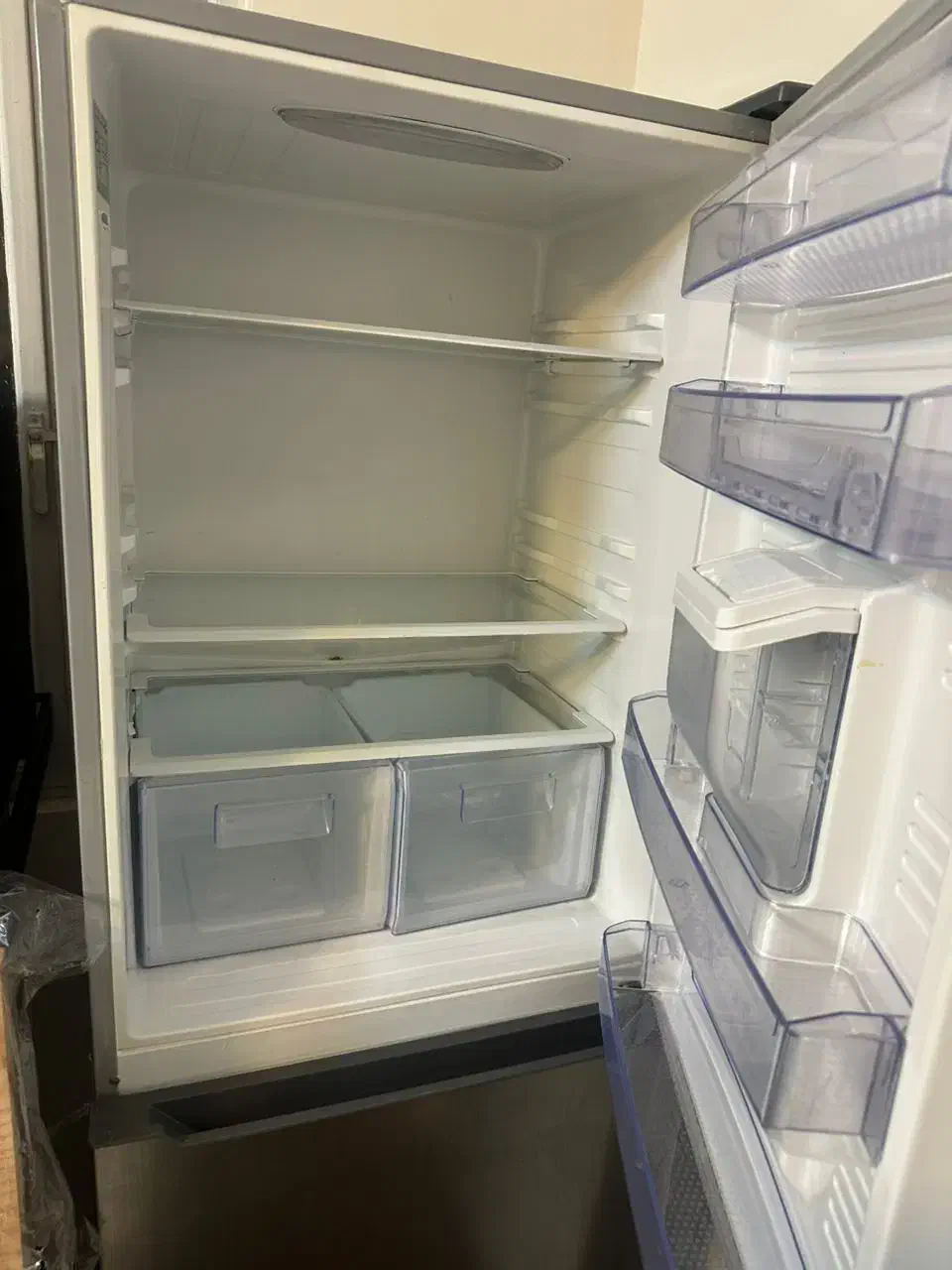 یخچال جنرال در حد نو|یخچال و فریزر|مشهد, هفت تیر (حافظ)|دیوار